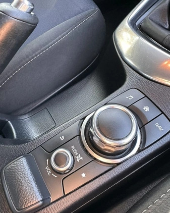 Mazda 2 cena 47999 przebieg: 111600, rok produkcji 2017 z Warszawa małe 254